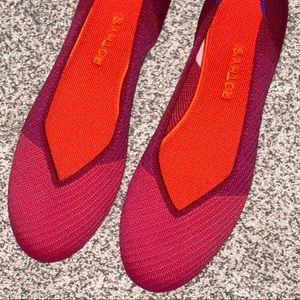 BNIB Rothy’s Pomegranate Pop Flats - size 11.5